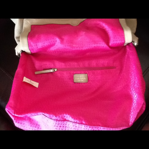 🎉Make reasonable offer! Kate Spade  purse - Picture 7 of 8
